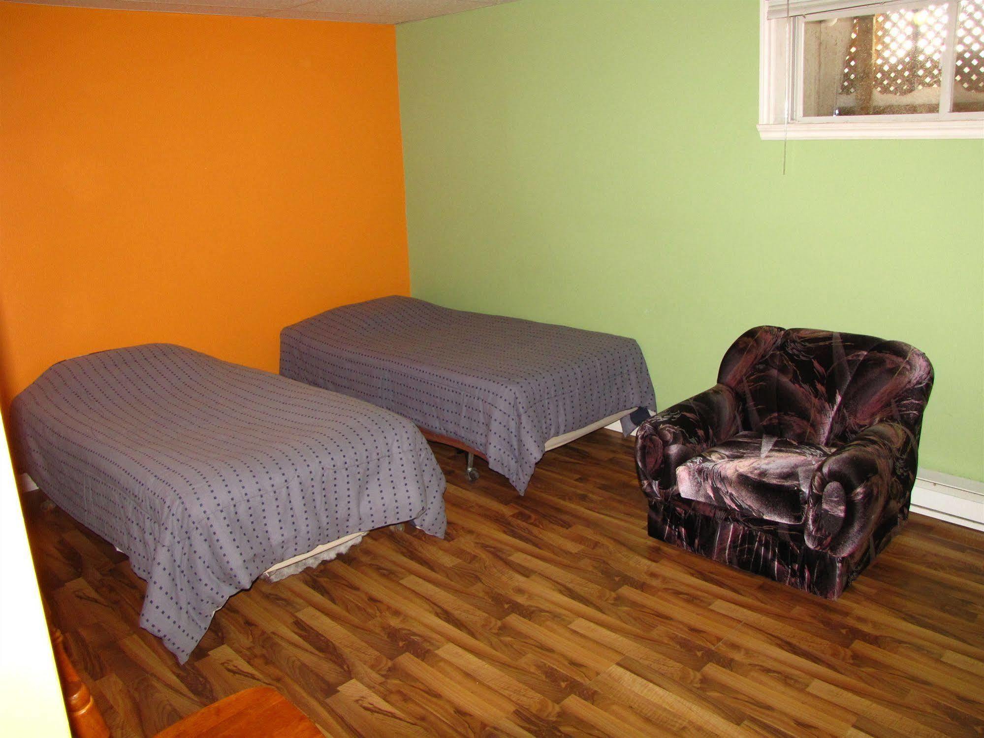 Motel & Chalets --Shefford-Waterloo- Habitation Forest Exteriör bild